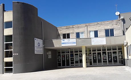 👍🏼 Abbiamo avviato ben 31 cantieri per l’adeguamento delle Scuole Comunali alle prescrizioni anti Covid19 
—-> maggiori info sul mio ultimo post: 

facebook.com/27082416301508…