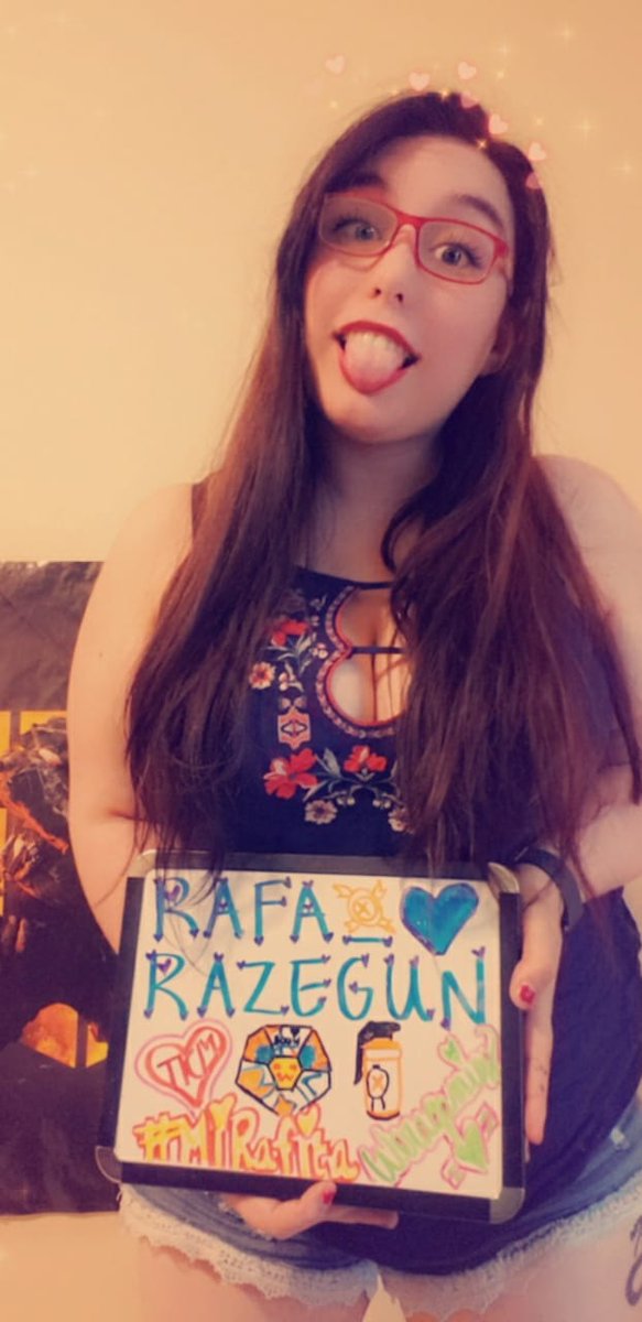 SoyWeraG's tweet photo. Mientrabas jugabamos Valorant termine este hermosho zing!☺ Main Raze el rafita! BOOM somos dinamita💣@Rafa_Razegun #Valorant #perfectraze #razelovers #VALORANTfanart #zings #streamer #twitchaffiliate #TwitchStreamers #mainraze #twitchzings #lan #boom #grenade #weragaming https://t.co/TFK8fKJAaZ