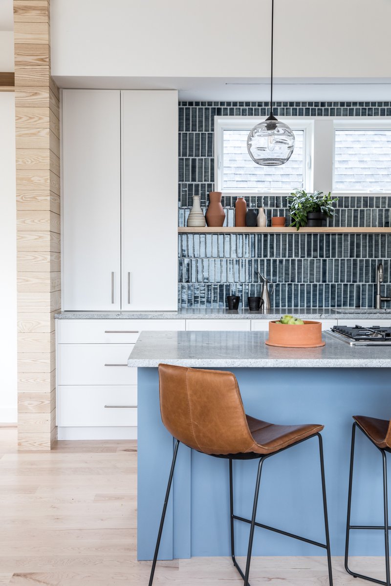 GlobeHomes's tweet photo. Room to Love: A kitchen makes its mark with a tile twist https://t.co/LXgt1vrFPY #realestate #homedesign #kitchens @StyleCarrot #RoomtoLove #Address https://t.co/81xxlMOf6c