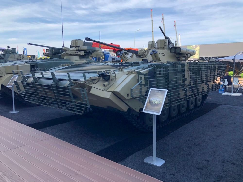 BMP-2M with a Berezhok turret and RPG screens. 41/ https://t.me/infantmilitario/43741