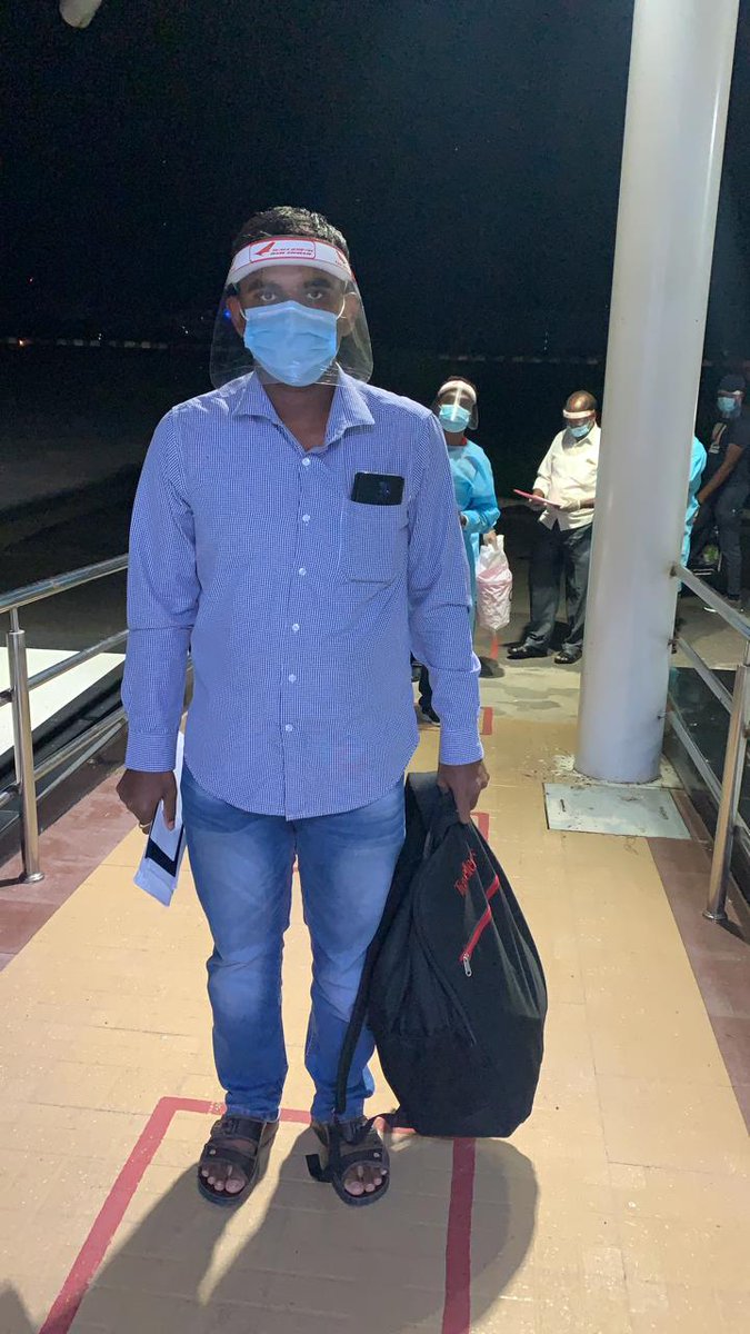 aaivjaairport's tweet photo. Updates on International Flight Operations
@aaivjaairport
23-08-2020
#VBMPhase5
@FlyWithIX
Flight No.IX 1636
DUBAI TO VIJAYAWADA
ATA-1916 hours
POB : 147
@AAI_Official
@MoCA_GoI
@DGCAIndia
@aairedsr https://t.co/GkPGBYRjeL