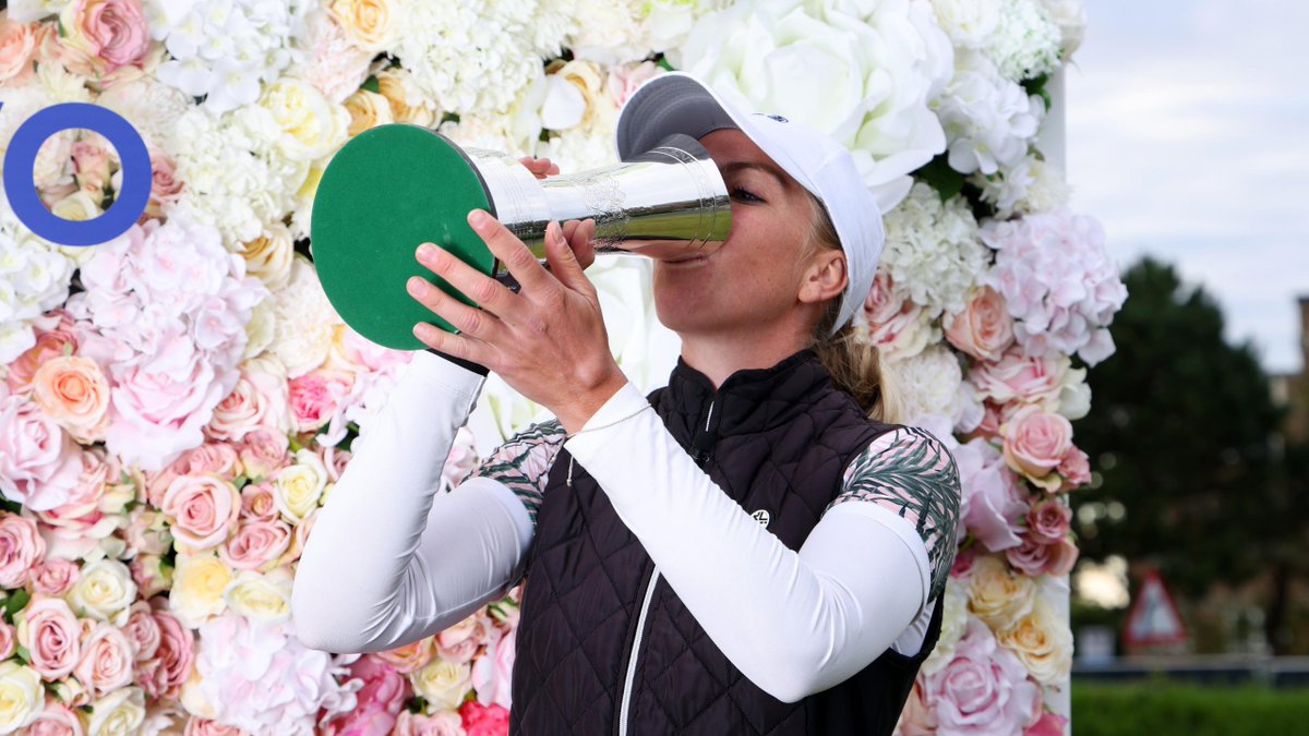 LPGA's tweet photo. Win a major championship ✅

Celebrate accordingly ✅

#AIGWO | @AIGWomensOpen https://t.co/BLws3Y2VmB