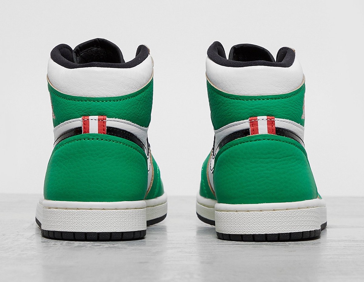 J23app's tweet image. Women’s Jordan 1 Retro High OG “Lucky Green” 📷 👀