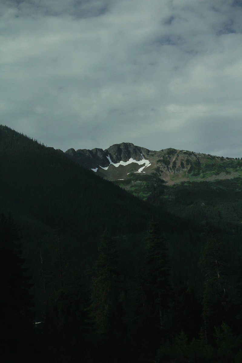 The drive through the mountains to get East to west is *chefs kiss*