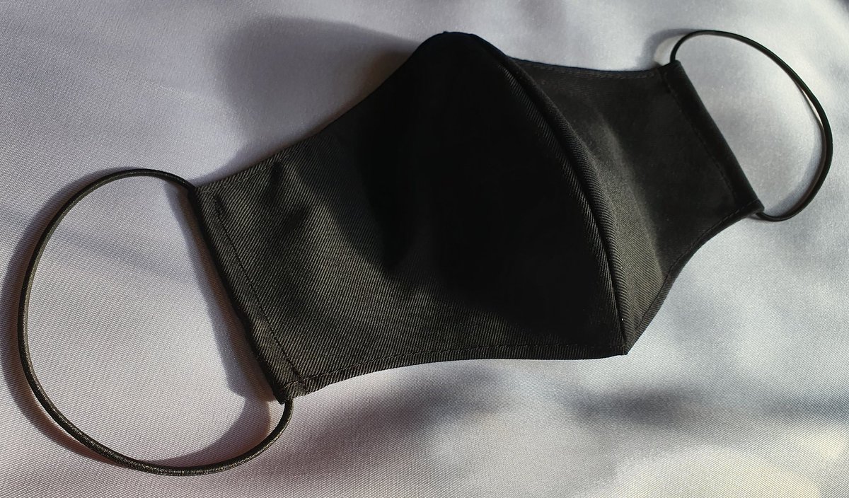 modestodesigns's tweet photo. #Barbijo Novio Black Liso, listo para dar el ¡SÍ! 😎😷
Gabardina doble, 28 cm de goma redondeada, cómoda y súper de vestir. Terminación impecable.
📲 0986963199
Seguime en #Instagram @modestocosturas  https://t.co/Jp2OpqPyGw https://t.co/dwJxBXH2Yp