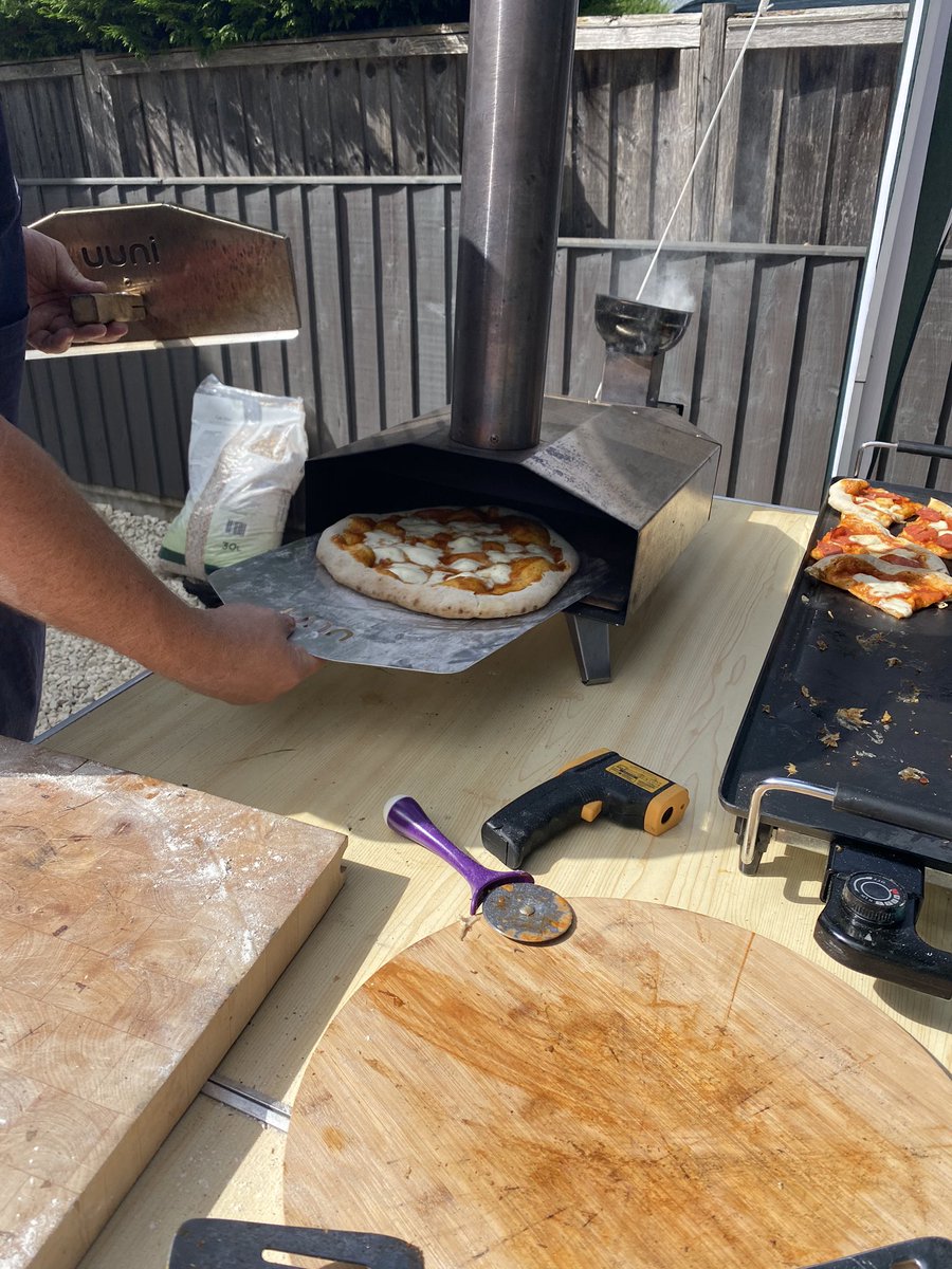 What a busy day making over 60 pizzas but an amazing £450 raised for <a href="/bowelcanceruk/">Bowel Cancer UK</a> this will go towards my fundraising target for london-Paris bike ride. I’ve deferred to next year due to covid x
