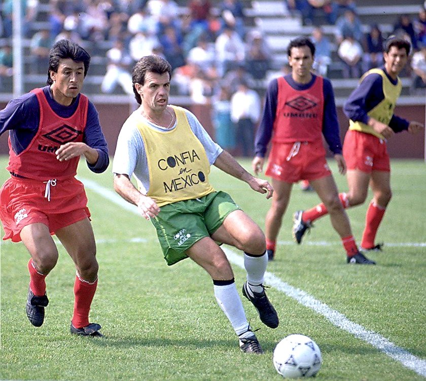 Shini7o's tweet photo. #QuedateEnCasa 

➖Marcelino Bernal, Javier Aguirre, Hugo Sánchez y José Luis Salgado 
#RetroMiSelección 🇲🇽 https://t.co/EOTZkDo7qo