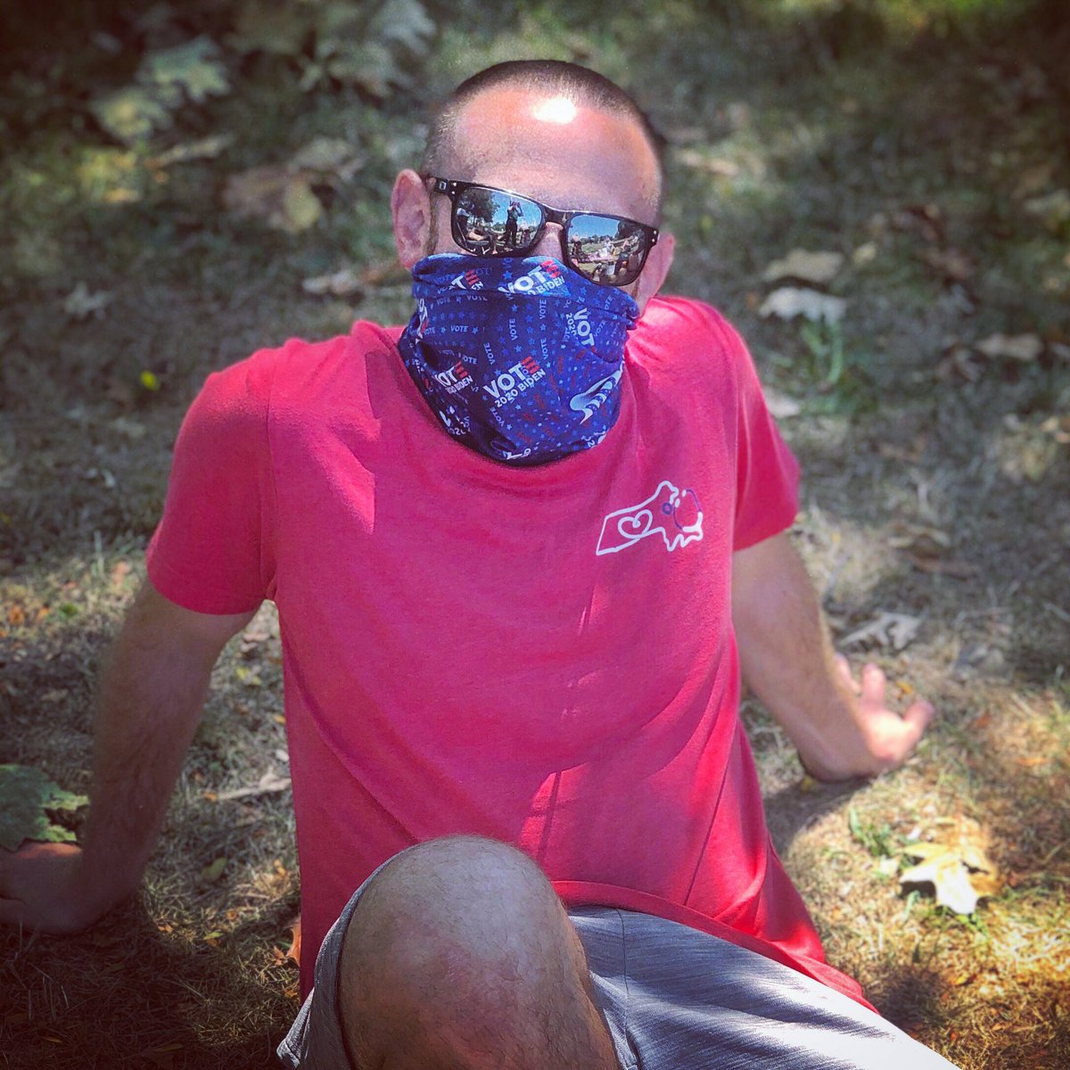 srakusin's tweet photo. Check out some great VOTE masks at https://t.co/DklSZLtV3R. #rockthevote #biden #kamala https://t.co/bbKb00sAOJ