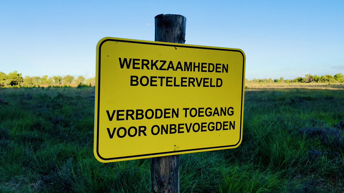 leo_kemper's tweet photo. #Parel #Boetelerveld @Natura2000 #werkzaamheden die nodig zijn om er weer een #juweeltje van te maken #natteheide #heide #Salland #omdehoek @LandschapOV @drentslandschap @ProvOverijssel @HellendoornOV @GemeenteRaalte @volgdenatuur #klokjesgentiaan #kamsalamander @LTONoord https://t.co/3u37o0aKxv
