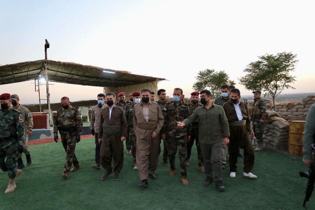 SirwanBarzani_'s tweet photo. I joined Lt. General Jamal, Peshmerga Chief of Staff; General Najat Ali; and Kak Sarbast Lazgin, Deputy Minister of Peshmerga, to visit the #Peshmerga on the front in areas of high #ISIS activity to ensure all measures necessary are in place for any threat. https://t.co/xXk9quvNDZ