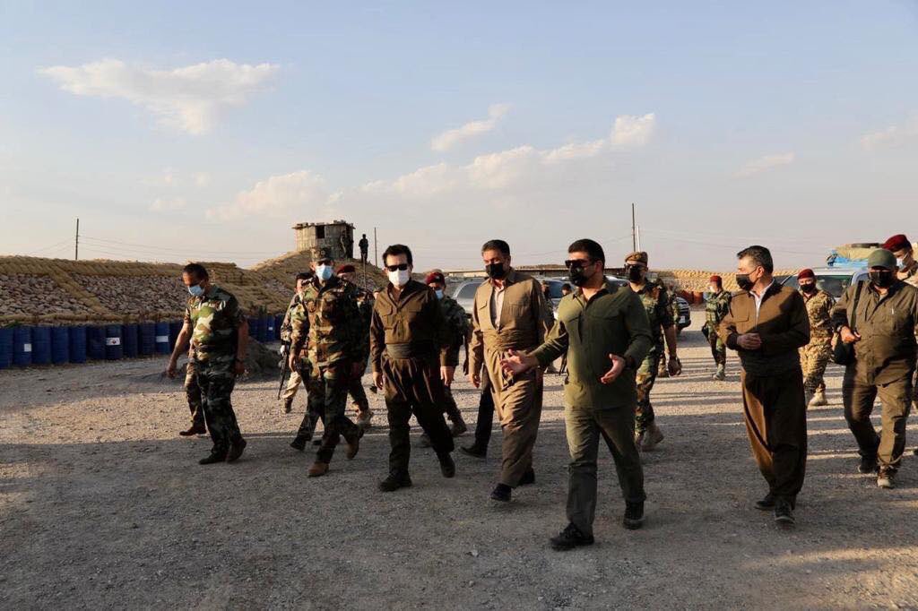SirwanBarzani_'s tweet photo. I joined Lt. General Jamal, Peshmerga Chief of Staff; General Najat Ali; and Kak Sarbast Lazgin, Deputy Minister of Peshmerga, to visit the #Peshmerga on the front in areas of high #ISIS activity to ensure all measures necessary are in place for any threat. https://t.co/xXk9quvNDZ