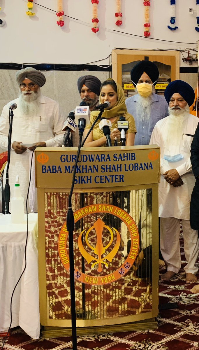 JeniferRajkumar's tweet photo. We had an amazing & energetic Census Drive today at the 114th Street Gurdwara in my district! #WeWillBeCounted #PunjabiPower #RepresentationMatters #RichmondHill #TheNewQueens https://t.co/Q75YOB89Vv
