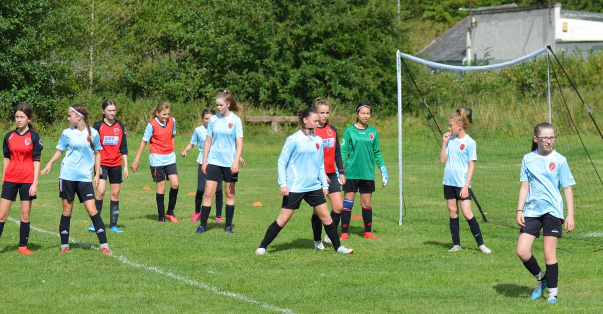 Back to the action....u14 v u15 friendly.