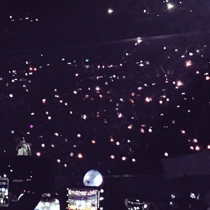 swipeflash's tweet photo. Concert des BTS à Paris ! #memories
#bts #bantangboys #army #bsangtansonyeondan #btsarmy #vmin #jin #jimin #jhope #jungkook #kookie #kpop #kimnamjoon #kimtaehyung #jeonjoseok #jeonjungkook #vhope #quotes #quotesbts #btsfanpage #blackswan #armyday #armybomb #euphoria #concertbts https://t.co/JpkCsYX1Fh