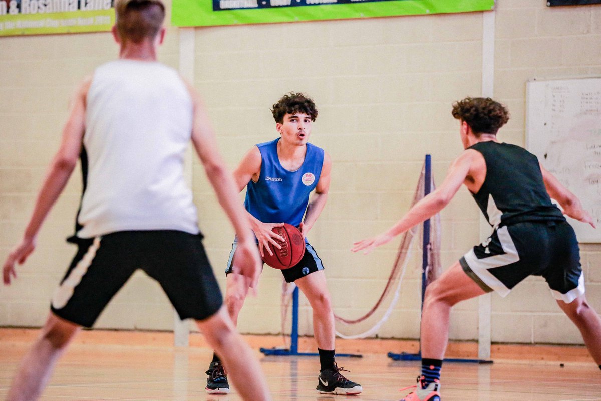 ItchenBball's tweet photo. 🔵⚫️ Off Season drawing to a close.

#KestrelsFamily #ReturnToPlay https://t.co/y7htNWkQC9