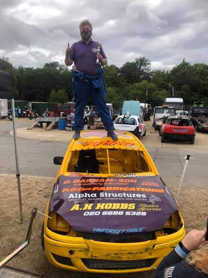 JHFRacingTeam tweet media