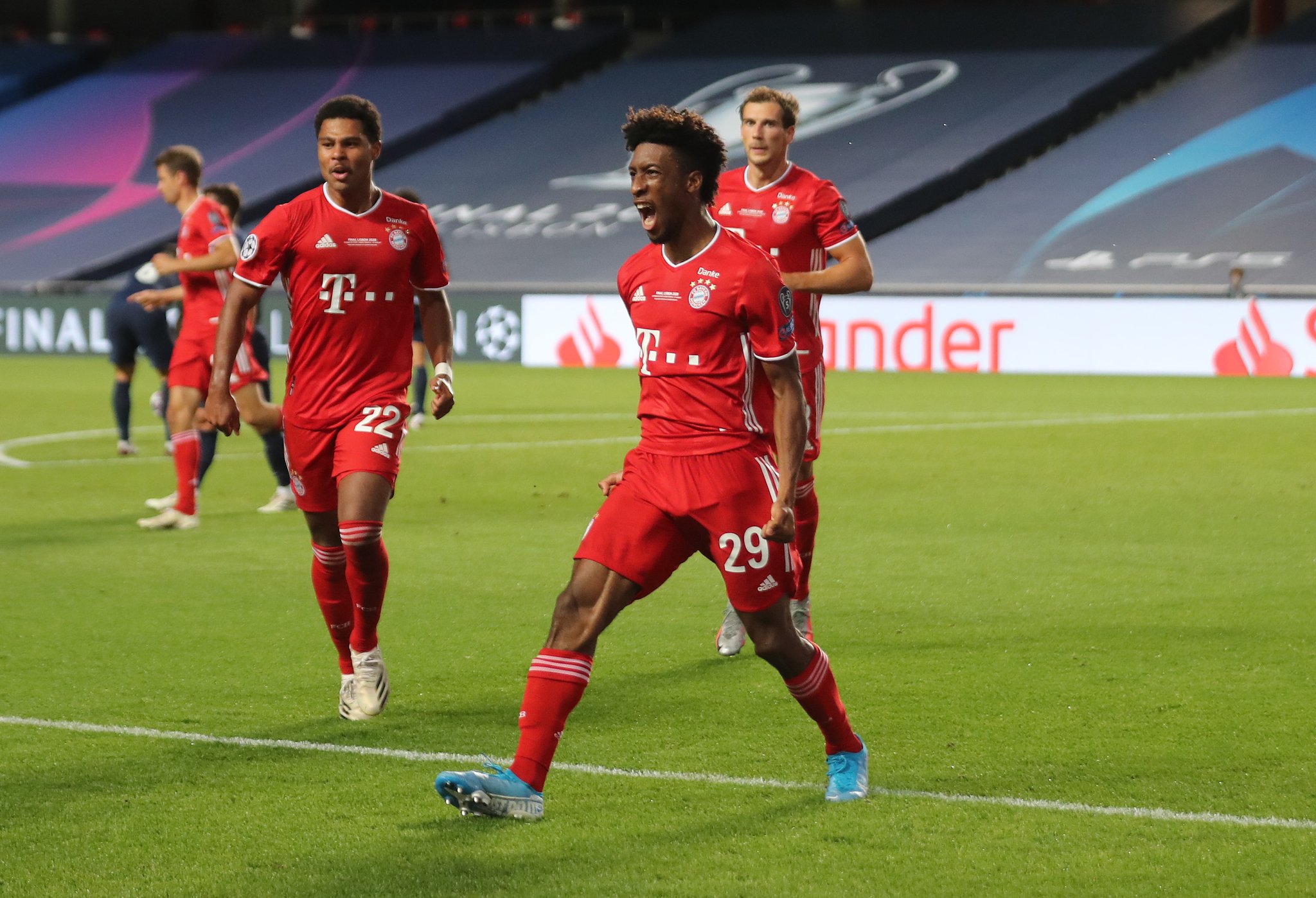 サッカーキング 試合結果 バイエルンが7季ぶり6度目の欧州制覇で3冠 Psgは悲願のcl初制覇ならず T Co G3xguqqsee 編集部より バイエルン が キングスレイ コマン のゴールで7季ぶり6度目の