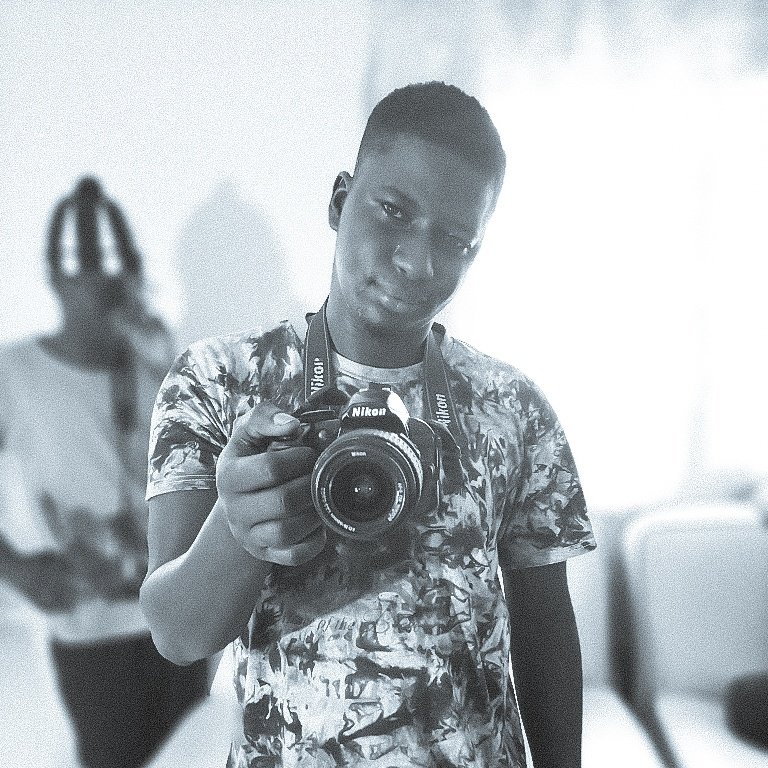 seckb83's tweet photo. #NouvellePhotoDeProfil https://t.co/HHqQVIUjig
