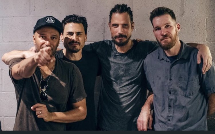 tmorello's tweet photo. Jan. 20, 2017. The last #Audioslave photo. https://t.co/9ZrHVHwWnN