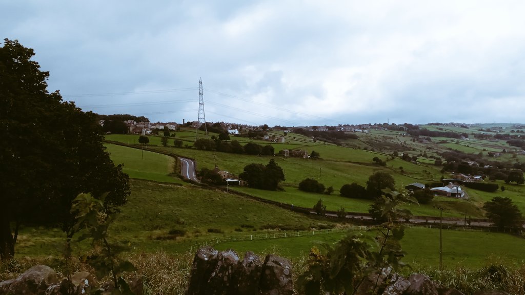 whiley_fox's tweet photo. Went for a West Yorkshire wander today #BronteWay https://t.co/rwKIHImY2T