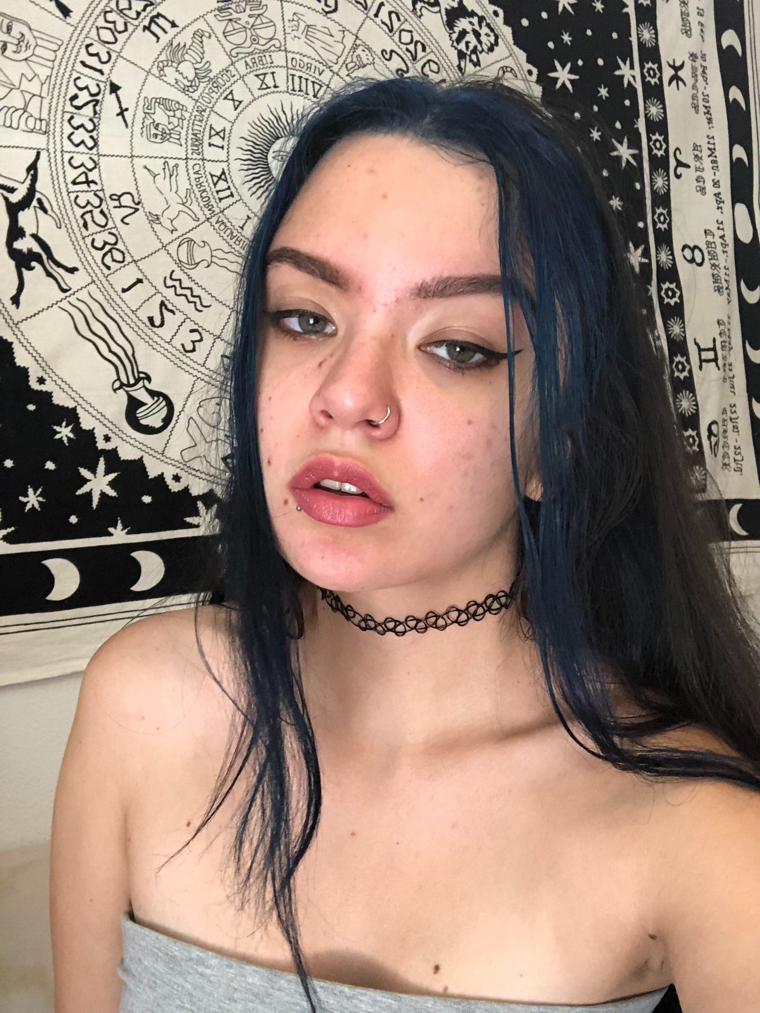 zou bisou bisou where are you on X: 