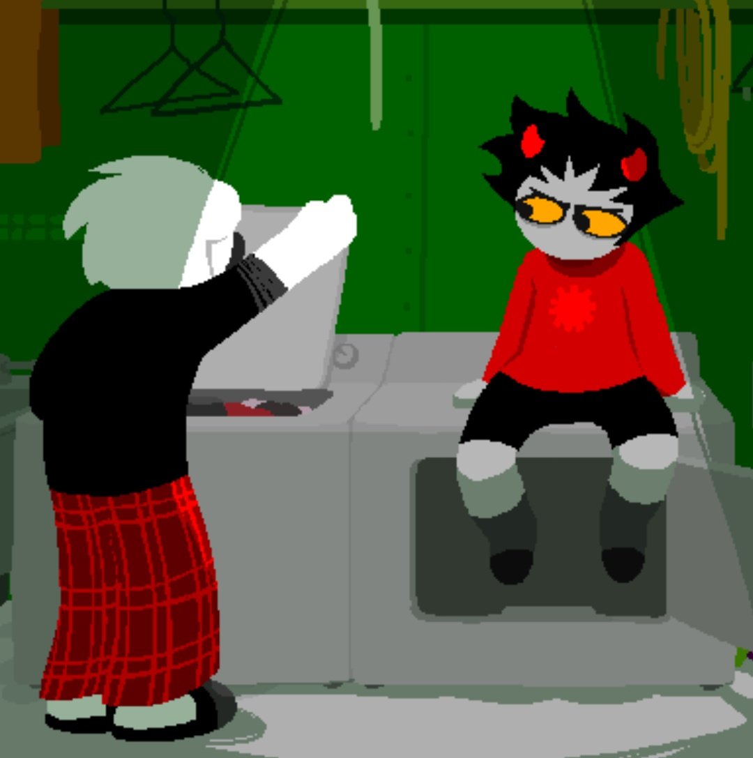 KARKAT LOOKS SO CUTE HERE AKDKKAJFKDKA THE "):<B" SJJDJSJDJ