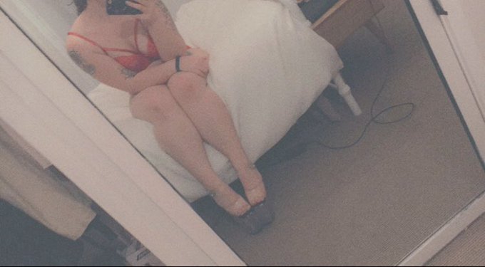 Charlotte Jane’s pics and videos