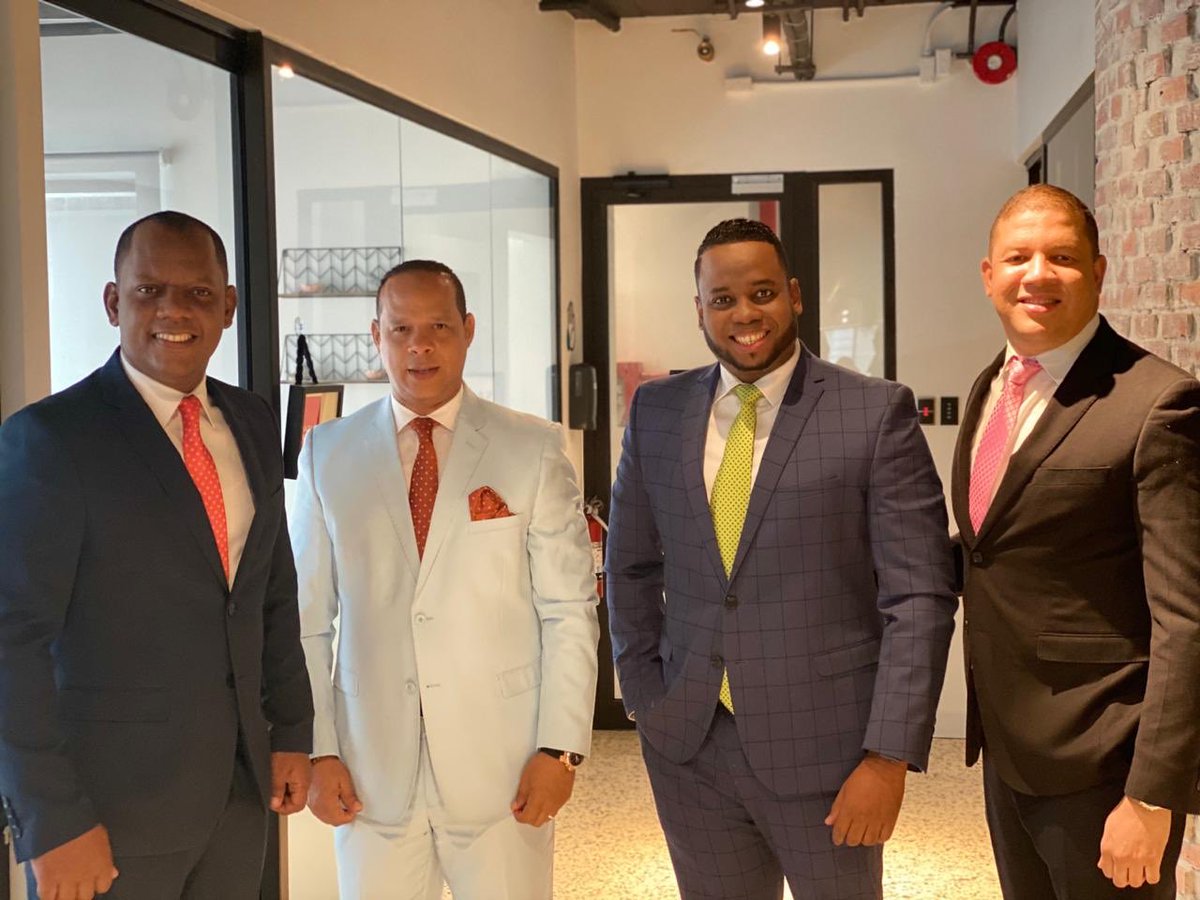 ElvinCastillo's tweet image. “El tiempo de Dios es perfecto”. Cuando trabajas sin dañar a nadie, cuando trabajas duro cada día en ser mejor sin importar las opiniones de quienes no buscan construir, comienzas a cosechar el fruto de tú esfuerzo. #TuMañana #Hermanos #Cachicha #VamosPorTodo #EsNuestroMomento