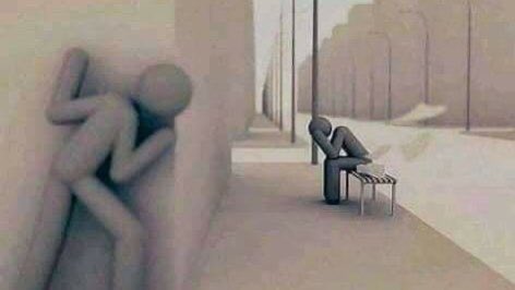 "تذكَّر دائمًا، أنه ثمة شخص خلف الكواليس قلبه عليك أكثر من كل العالم، صدقني، ليس كل شيء كما يبدو، دائمًا ما خُفَي كان أعظم."