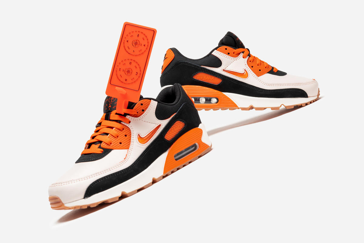 nike air max 90 premium orange