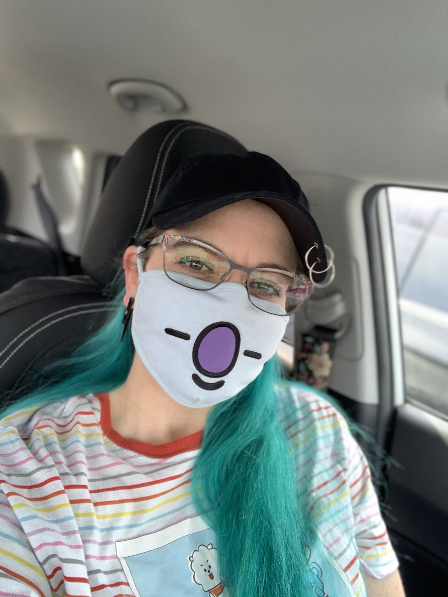 AmorVincetOmnia's tweet photo. Share your #maskSelfie &amp; challenge others to share theirs! 💜

@DrTedros @WHO @DHSWI @GovEvers @src2 @MayorOfMadison 

#showmeyourmask #maskSelfies #WearAMask #maskup #maskupDane #maskupWI  #BTS   #BTSARMY  #mtvHottest BTS @BTS_Twt  #Dynamite #Dynamite100MViewsIn24Hrs https://t.co/CLzepqUNx7