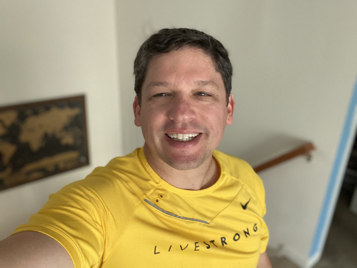 SeymourEducate's tweet photo. I reached my first goal. Today I officially have lost 50 pounds. Thanks to morning and evening walks, changing my diet and buying/riding our new @onepeloton Seven more pounds to lose to goal number 2. #onepeleton https://t.co/jXlfUswnSL