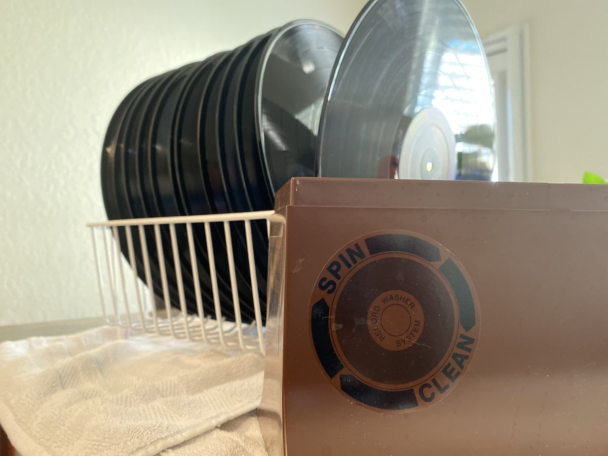 stillspinning3's tweet photo. @LarrySpinsVinyl convinced me to bust out the ol’ #spinclean and wash some albums.
#vinyl https://t.co/pB4CcKT45X