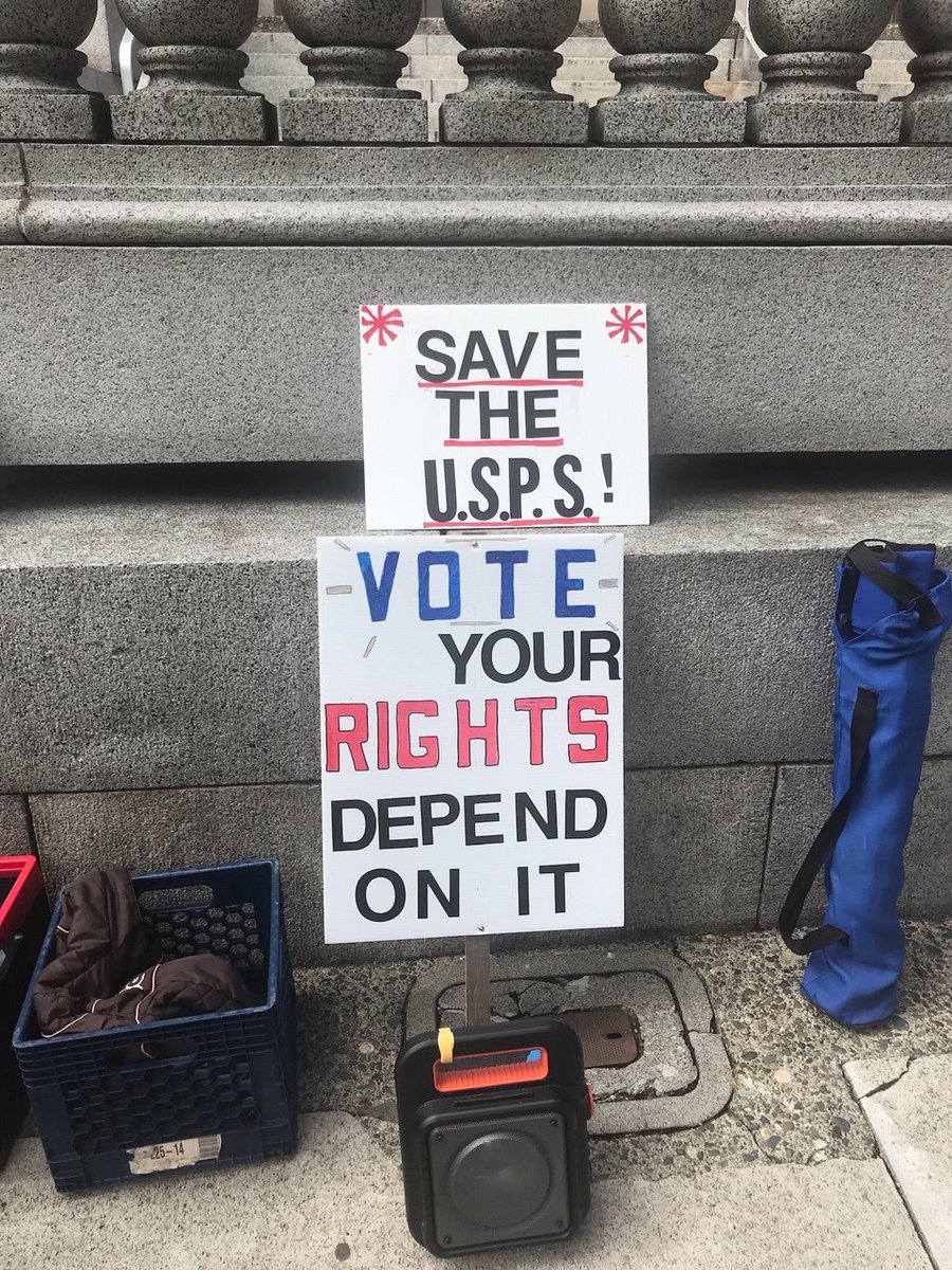 There was a big cheer from the #SaveThePostalService #SaveTheUSPS rally in Tacoma Wa when the participants were informed that their post office had put back machines.