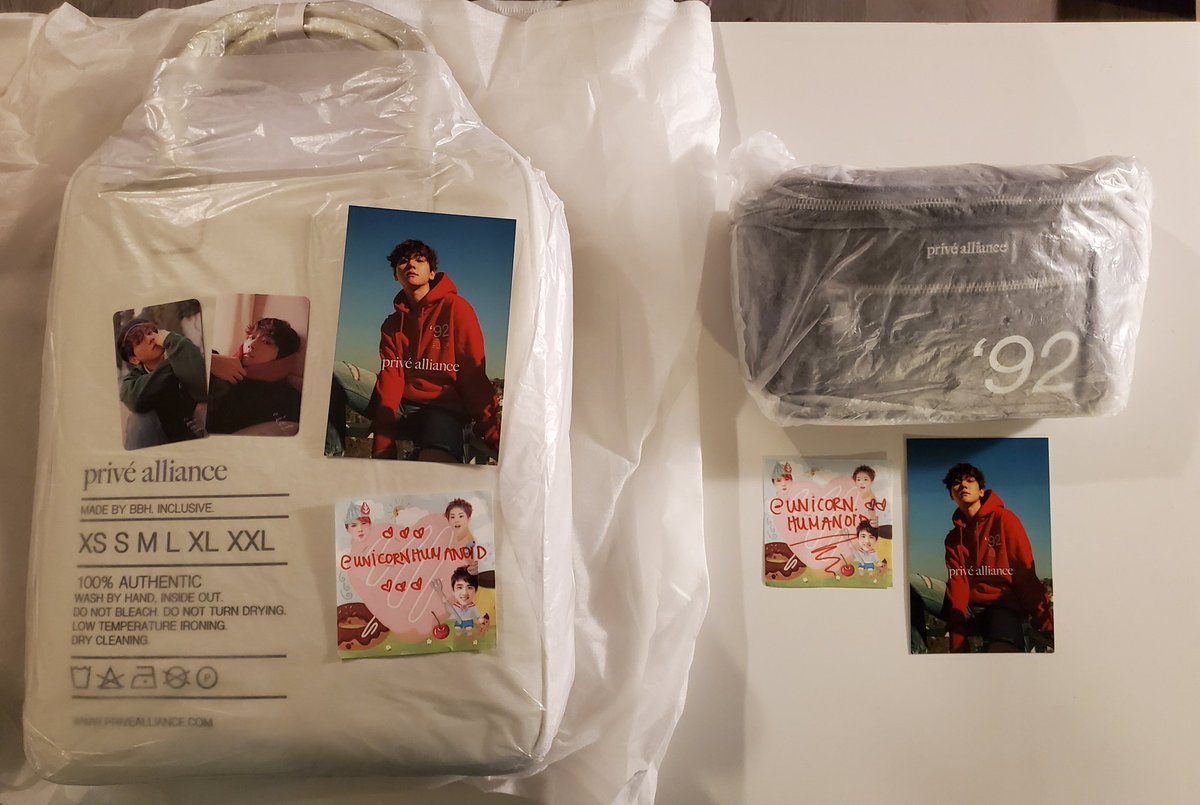 WTS EXO BAEKHYUN PRIVE BAGS;;BOTH BRAND NEW SEALED swing / bum bag + red hoodie postcard = $82 shipped messenger bag = $220 shipped (SORRY IT'S LITERALLY 5LBS INCLUDING THE BOX ) comes with both LA acrostics pcs + red hoodie postcard!