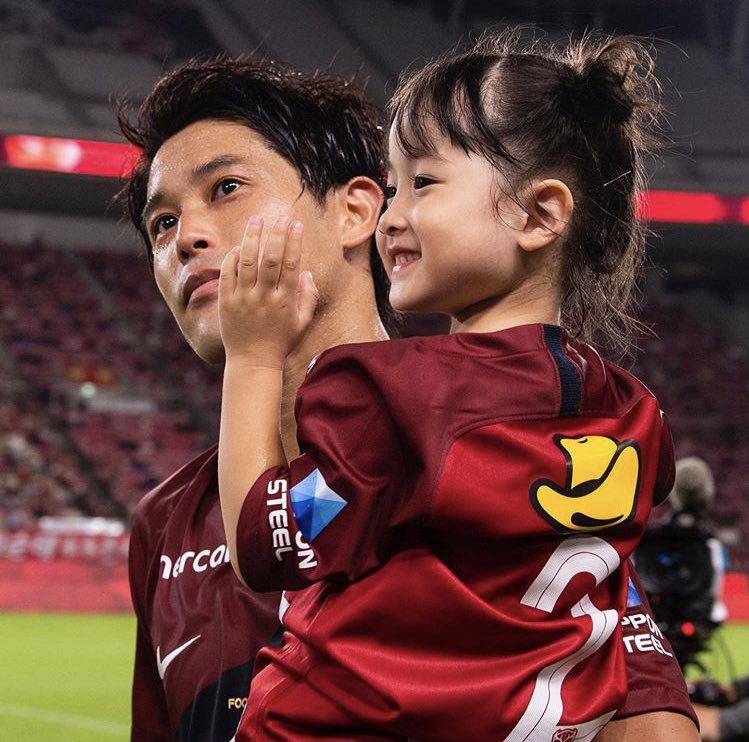 内田篤人2人娘を溺愛 ドイツでの子育てやパパ友 吉田麻也選手たち マリ子の部屋へ