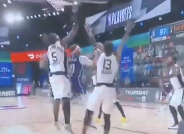 【影片】這回應太霸氣！小Curry突破喬治上籃後，還送上垃圾話：Bitch Ass Nigga！-黑特籃球-NBA新聞影音圖片分享社區