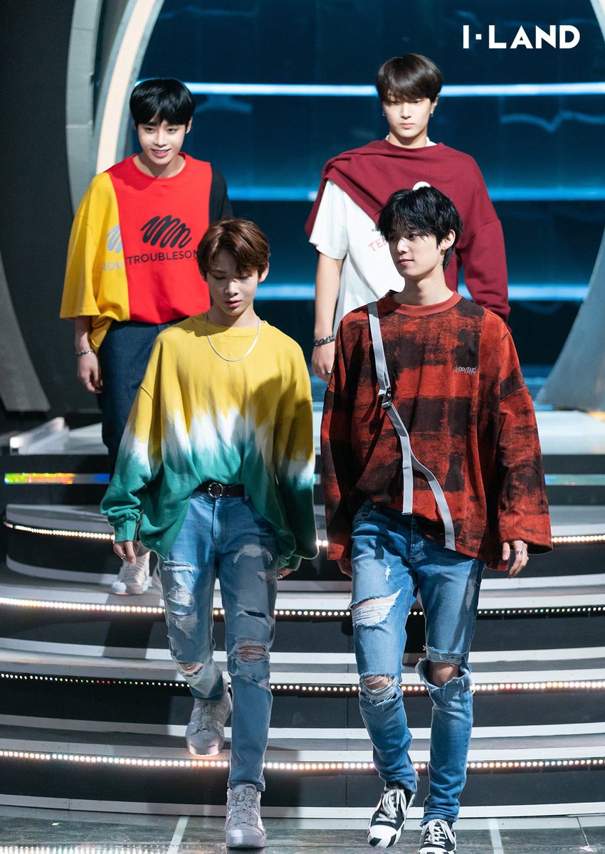 mnetiland's tweet photo. BEHIND PHOTO l Part.2 ‘첫 번째 테스트 - BTS 테스트’ 무대 (유닛 ver.) #1

#BEHINDPHOTO l Part.2 ‘1st TEST - BTS TEST’ performance (unit ver.) #1

📌#글로벌시청자투표(#GlobalVote)
투표하기(Vote Here)▶️https://t.co/W7kKWjPOsX

Every Friday 11PM(KST) #Mnet

#엠넷 #ILAND #I_LAND https://t.co/6d42zSajTv