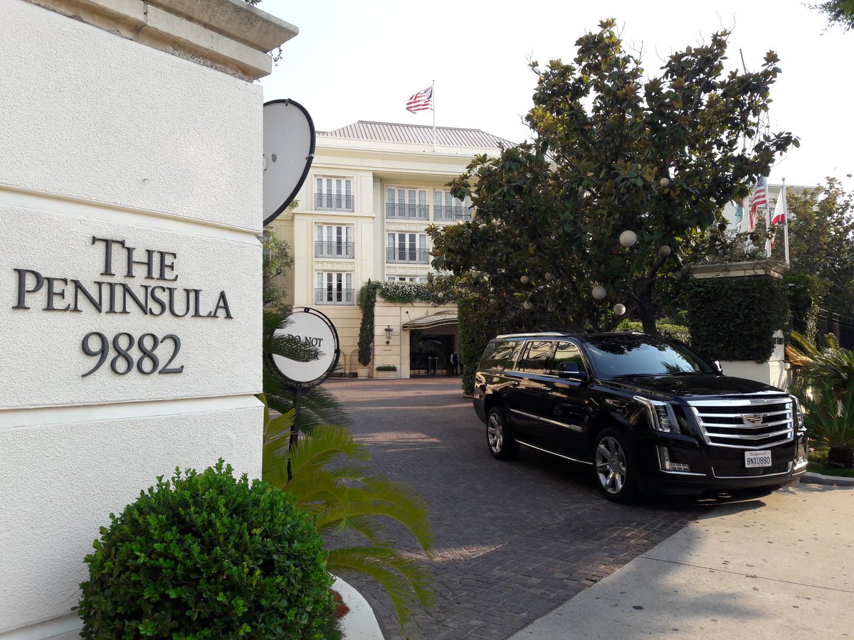 SoCalBites's tweet photo. Do you deserve to pamper yourself a bit? Make a dinner reservation at Le Petit Belvedere at @ThePeninsulaBH. It's  a safe outdoor dining experience. Outstanding food and service. I had dinner there last night and can't wait to go back. Have the Grand Marnier Souffle for dessert! https://t.co/IYeAxZskzS
