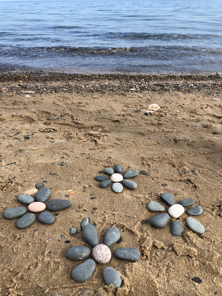 MTnestwanderer's tweet photo. Taking a trip around Lake Michigan, with a stop at Lake Superior #daupeh #Michigan #upnorth #camping #campervan #explore #roadTrip @PicturedRocksNL @GoParks https://t.co/C8dcfxX3T1