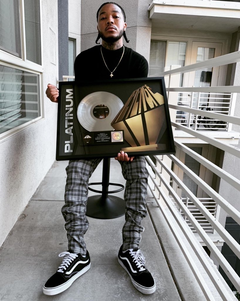 cozz's tweet photo. Fuggn platinum plaque boyzzzzz. Just the first one! New music coming real soon, shoutout @Dreamville https://t.co/aZgqf4eY2W