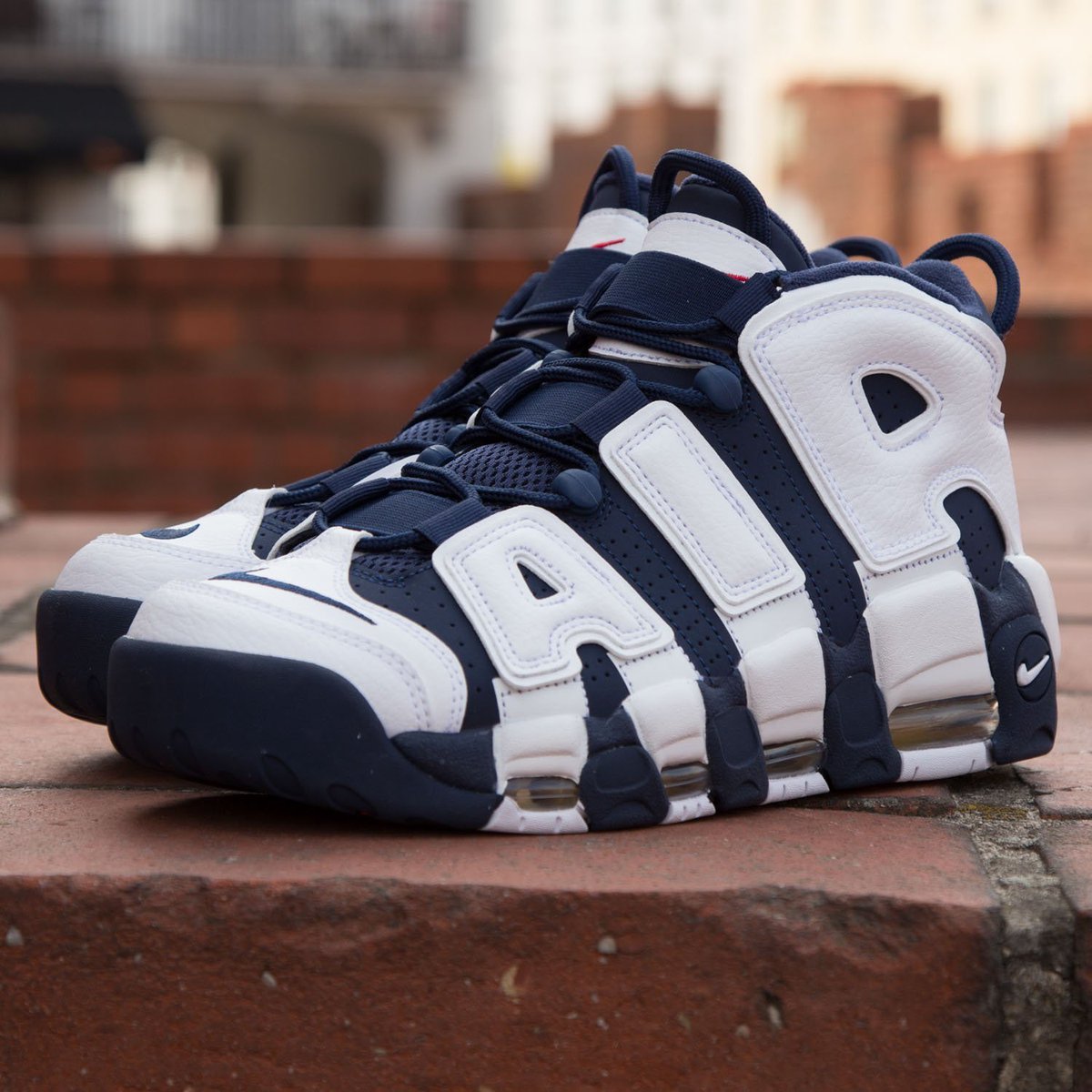 snipes uptempo