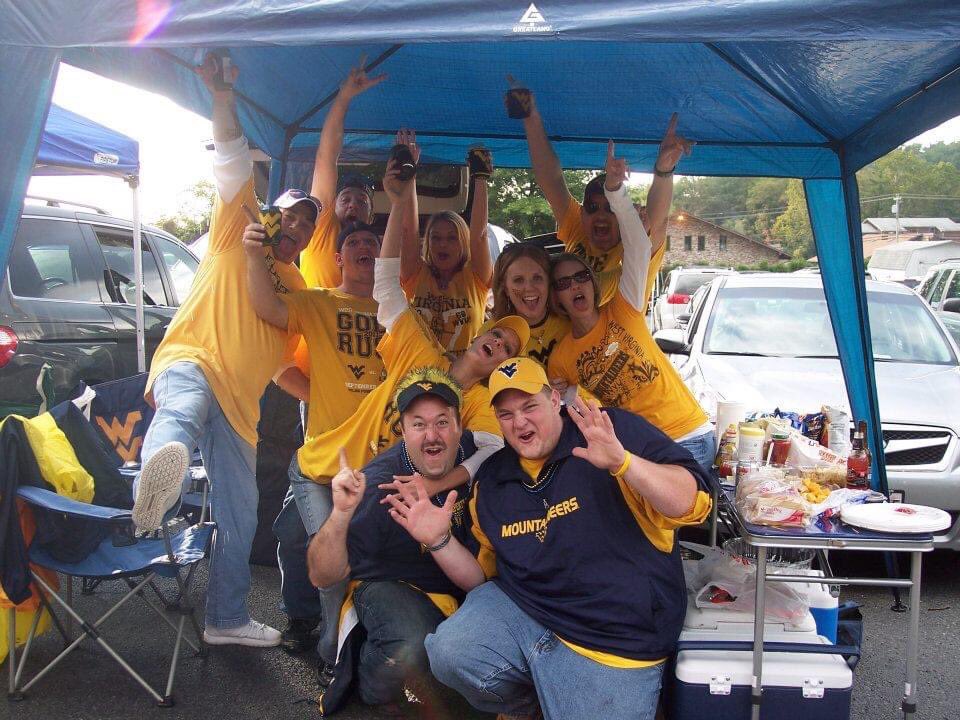 usmcguymd's tweet photo. @WVUMascot LSU night game in Morgantown.

https://t.co/v5fthqIXOB https://t.co/73dvCUmllX