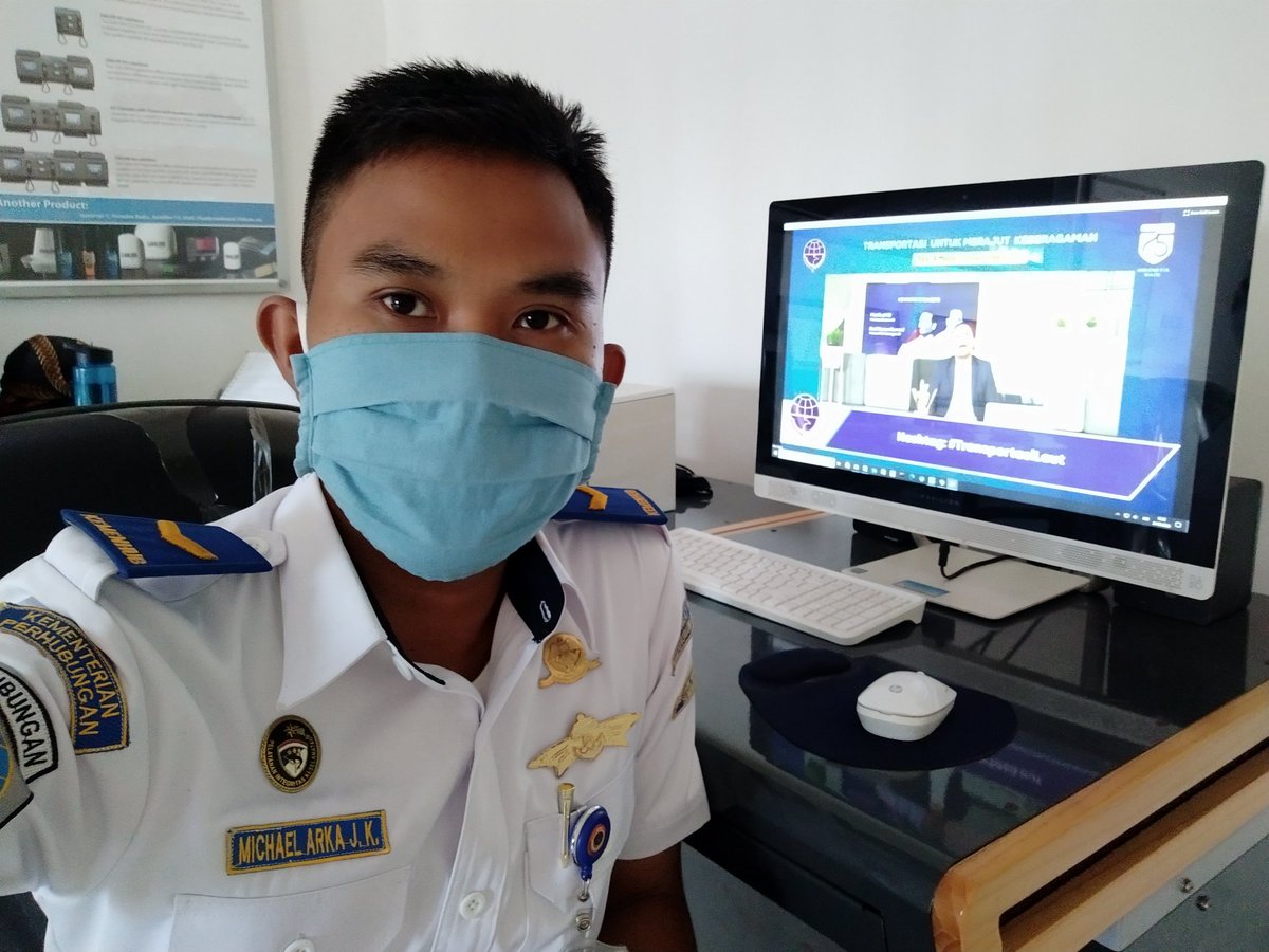 Webinar Nasional <a href="/kemenhub151/">Kemenhub RI</a> "Transportasi Untuk Merajut Keberagaman" | Cc <a href="/djplkemenhub151/">DJPL Kemenhub 151</a> #transportasilaut