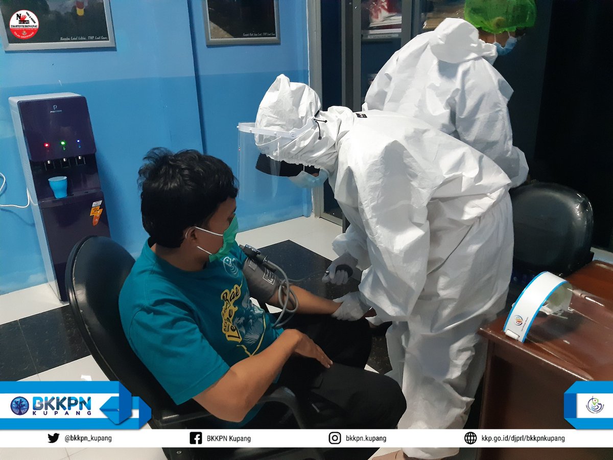 BalaiPK_kupang's tweet photo. Hai #SahabatBahari 

Sebagai tindakan preventif BKKPN Kupang, melaksanakan rapid test massal para pegawai. 
Semoga sehat selalu dan terhindar dari covid19 ya sahabat semua dimanapun berada (22/08)

#kkpgoid
#djprl
#lebebae https://t.co/fl6rJJjQ7C