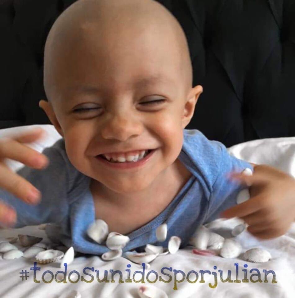 MayAlva13's tweet photo. @Canelo nos Ayudas a difundir 🙏🏻Julián es un niño de casi 3 años quien está luchando por su vida,si todos ayudamos podrá tener su trasplante ,tenemos un poquito más de un mes Lean toda la información y vean que chulada de niño 
¡Mil gracias por su ayuda!
#todosunidosporjulian https://t.co/g4uoMkxSdY