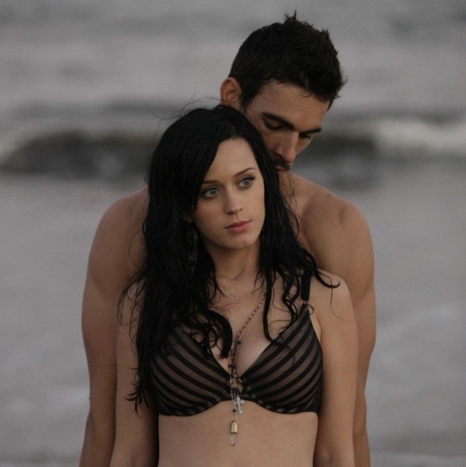 A music video for the song was filmed in various locations around Katy’s hometown in Santa Barbara, California. The video premiered on August 10 2010, and it showcases Katy being in love with her high school sweetheart. It has received over 250 million views.  #TeenageDream10