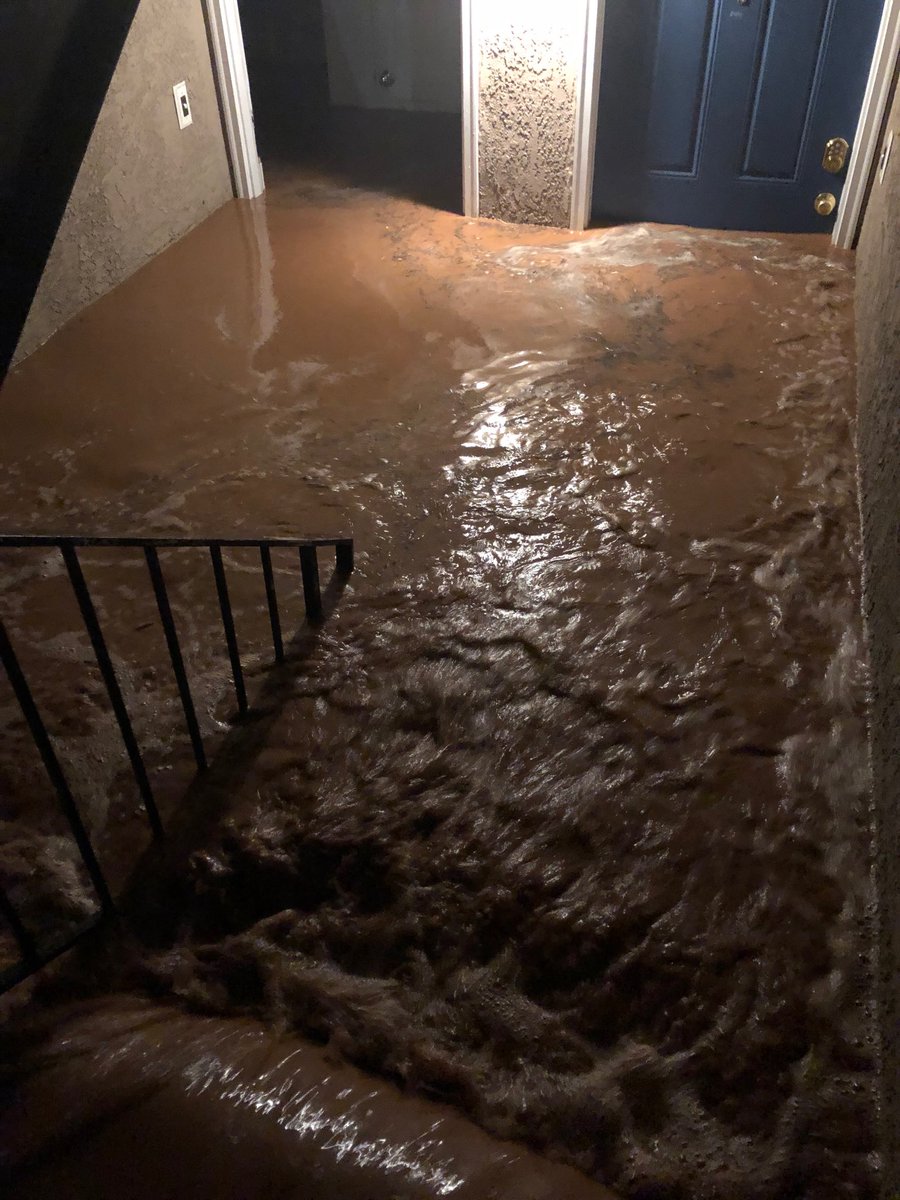gregroper's tweet photo. Daughters apartment in St. George tonight 🌧 😬 https://t.co/70Ay22YCJf