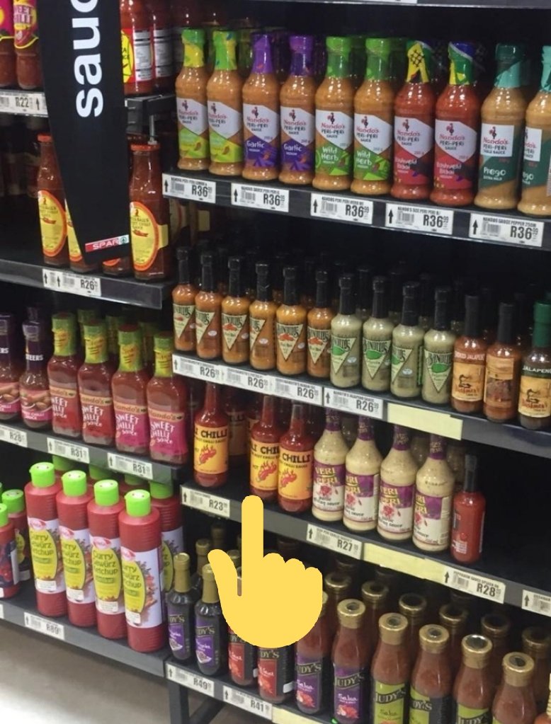 KatlegoMaseng1's tweet photo. Meet the 30-year-old owner of a Chili sauce company called Ali Chili, Anitta Dlamini from Verulam In Durban. 

She started her company in 2017 &amp; named it after her mom’s name, Alice. 

Today she supplies Watloo, Spar and other retails with her Chili Sauce. She employs 9 people... https://t.co/2GlSbLZFI3