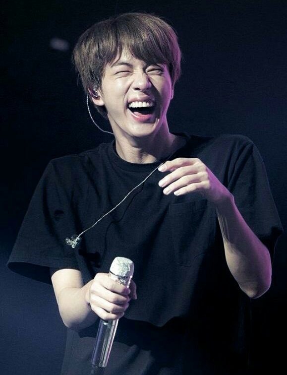 Seokjin reaching the peak level of happiness; a fvckin thread bc he deserves all the love in this world